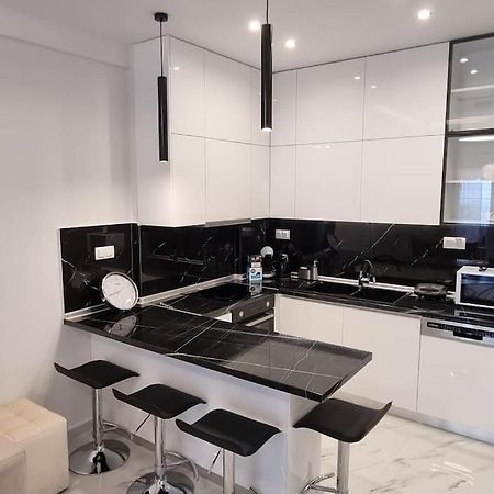 Luxurious Apartment In The Heart Of סלוניקי מראה חיצוני תמונה