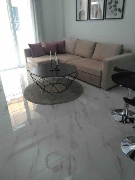 Luxurious Apartment In The Heart Of סלוניקי מראה חיצוני תמונה