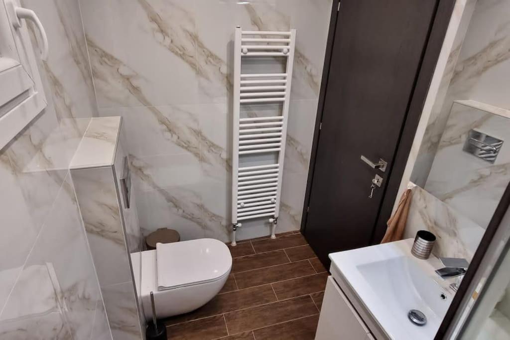 Luxurious Apartment In The Heart Of סלוניקי מראה חיצוני תמונה