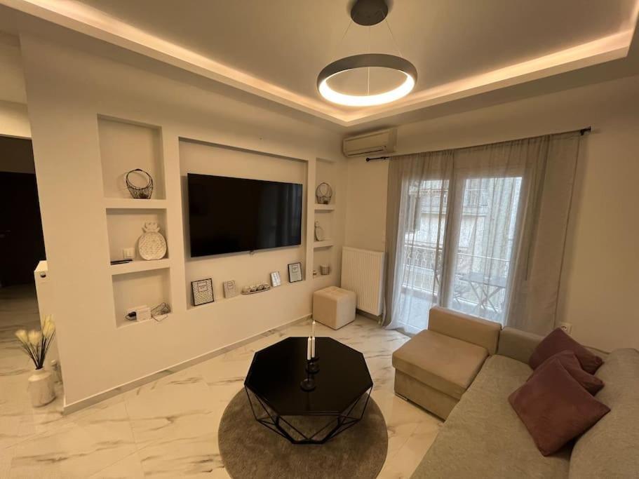 Luxurious Apartment In The Heart Of סלוניקי מראה חיצוני תמונה